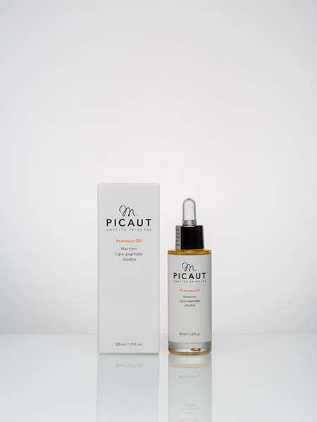M Picaut – Precious Oil